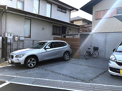 ドライテック駐車場